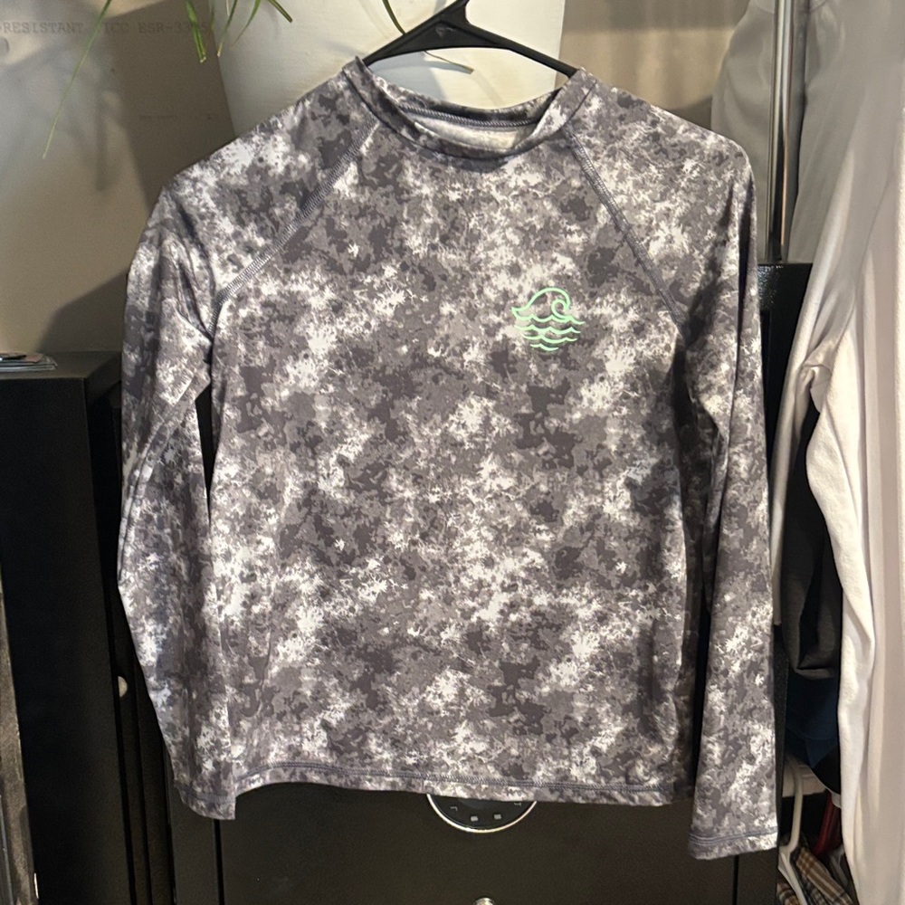 art class Gray Camo Kids Long-Sleeve Swim Coverup with Mint Logo